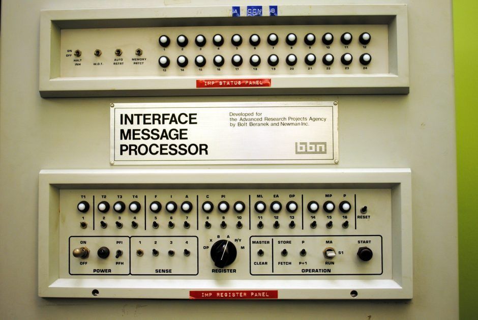 03_Interface_Message_Processor_Front_Panel_ca_1970